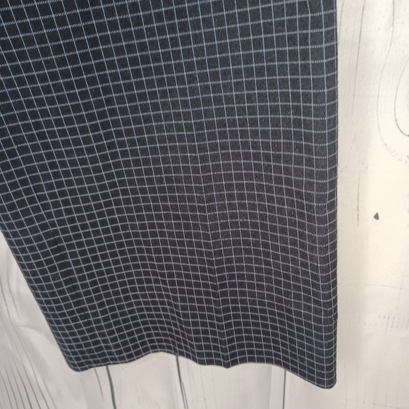 Ann Taylor Loft stretch black and light blue, checkered straight leg trousers - Picture 3 of 10